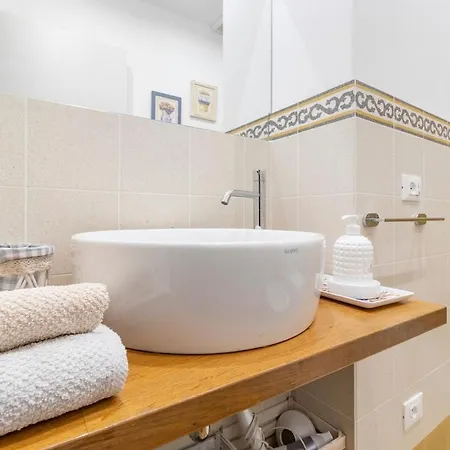 Apartment A 2 Min From Duomo Ac Wi-fi