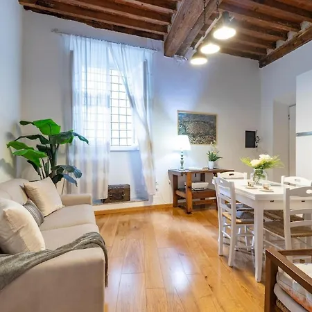 Apartment A 2 Min From Duomo Ac Wi-fi